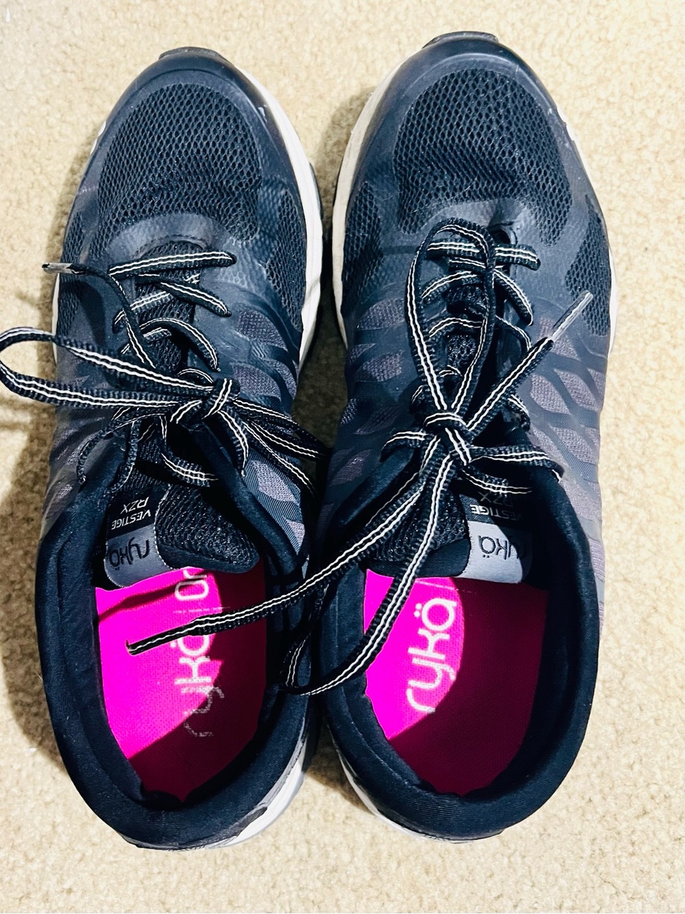 Ryka sneakers woman’s  size 9 ortholite